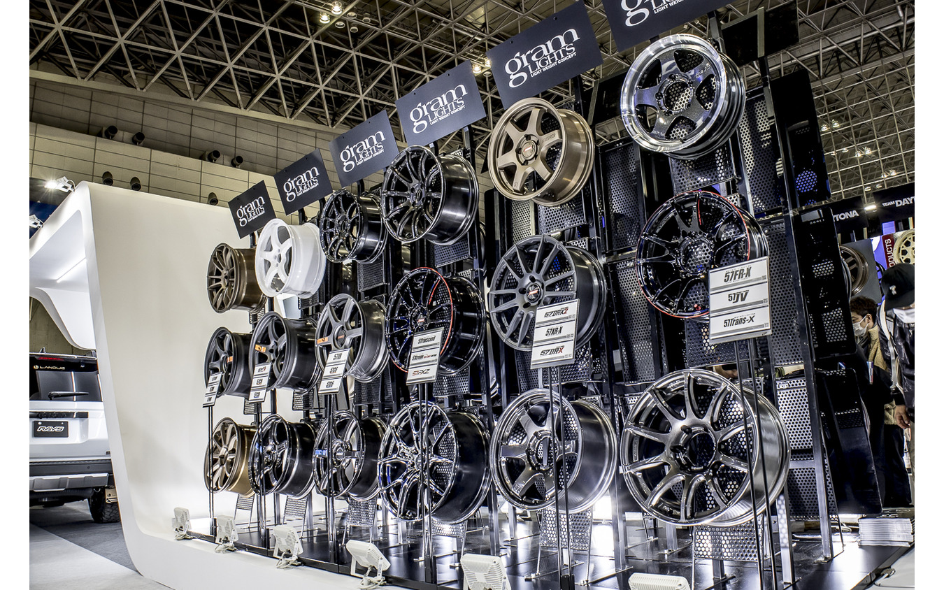 RAYS…東京オートサロン2025