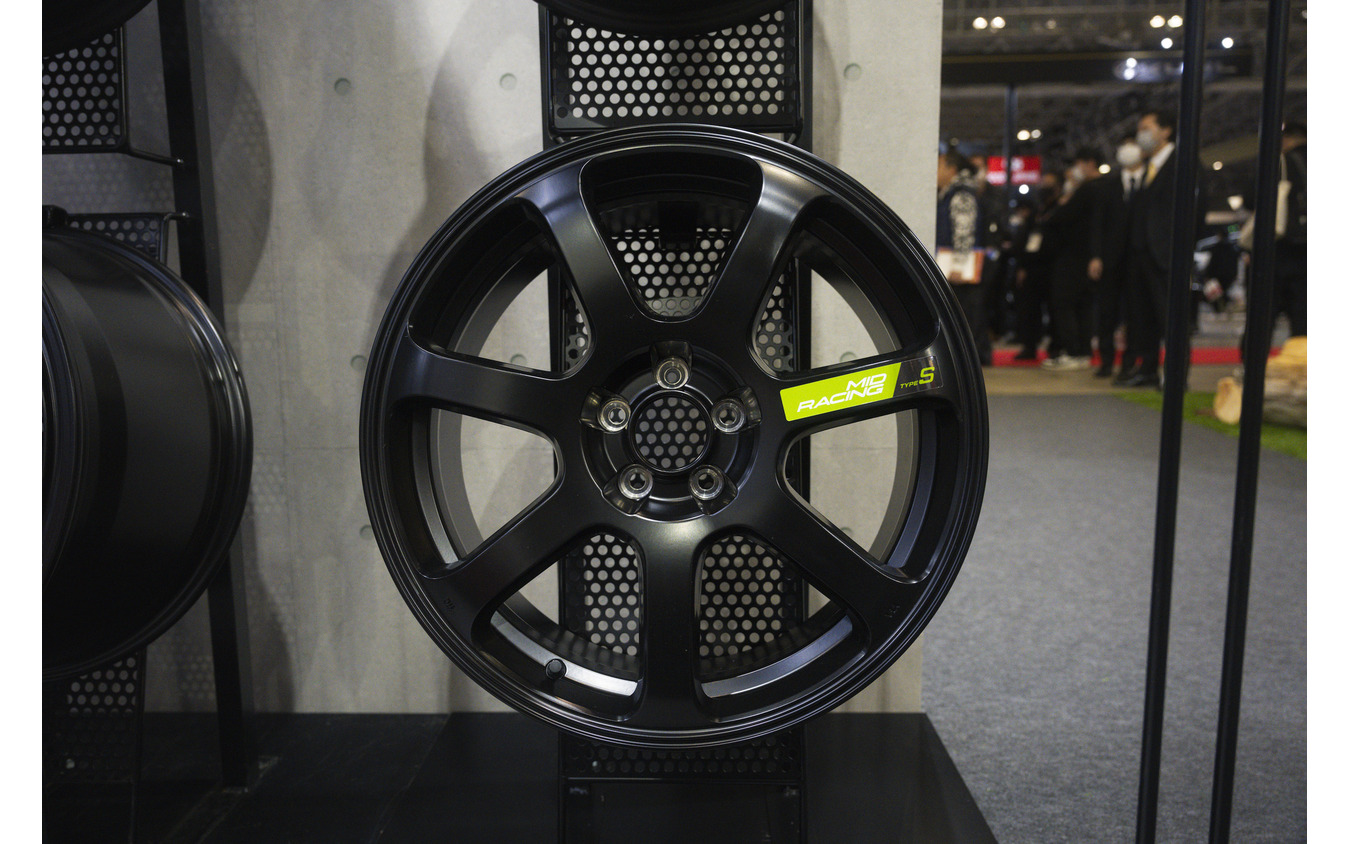 MID ホイール…東京オートサロン2025