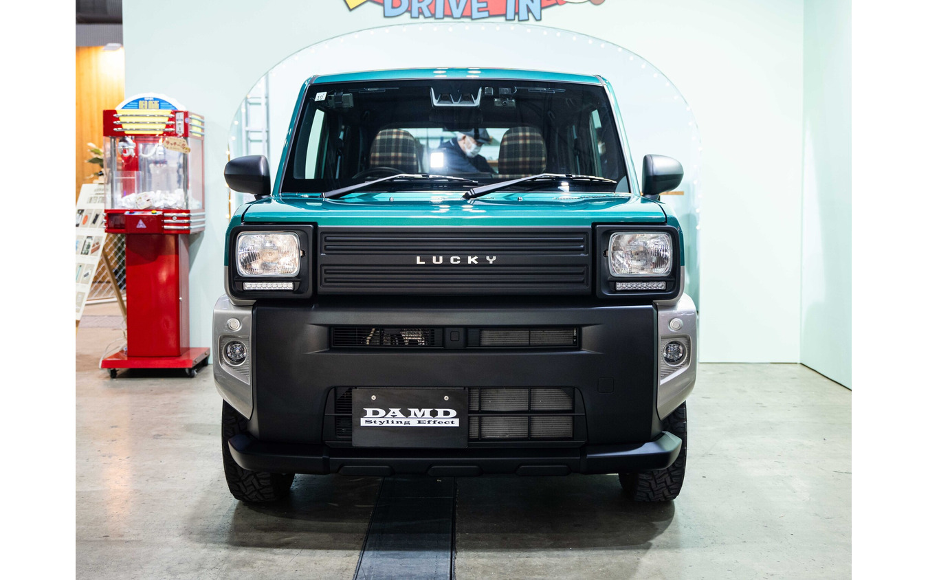 ダイハツ タフトのカスタム車「DAMD TAFT LUCKY」(東京オートサロン2025)