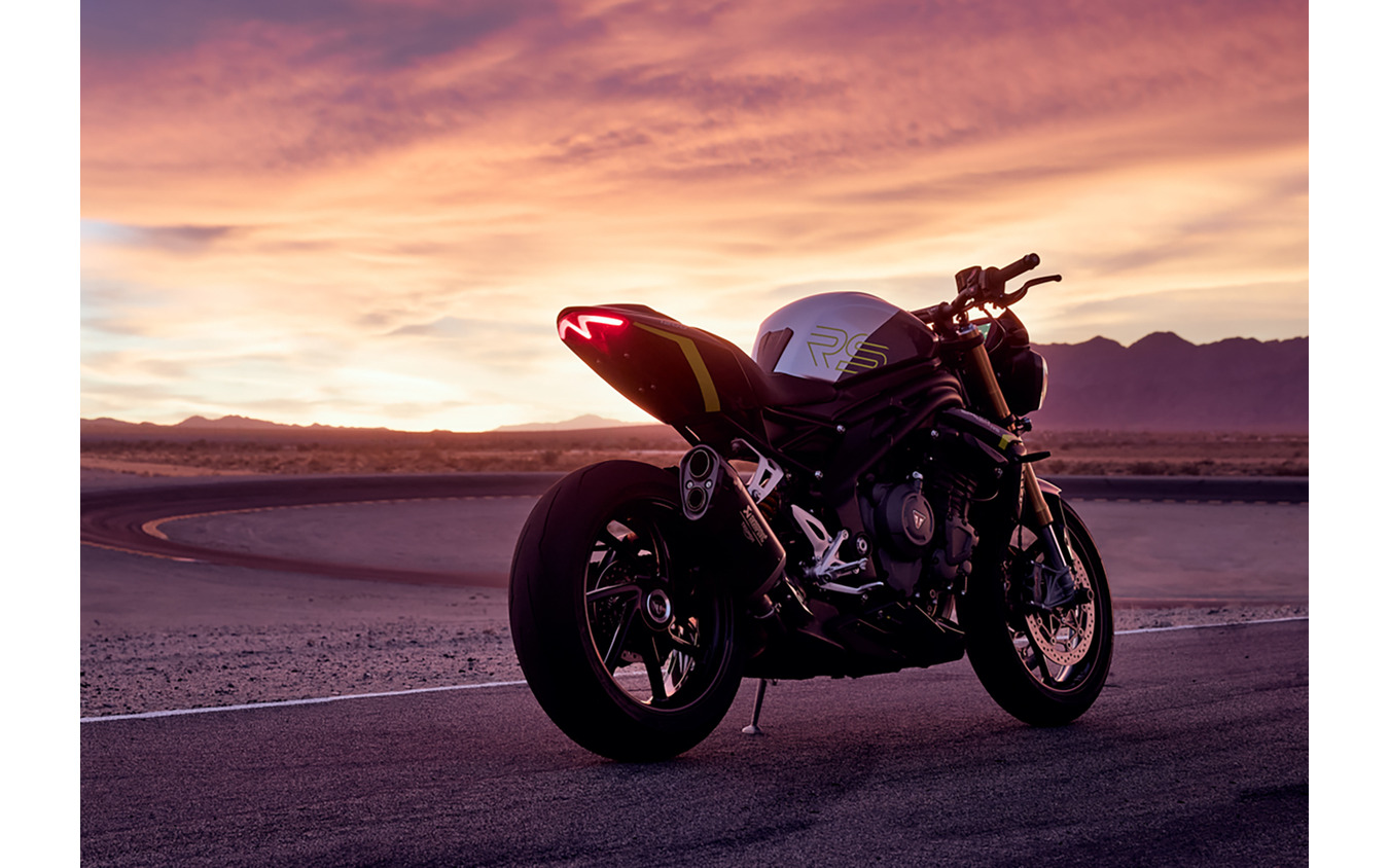 トライアンフ スピード・トリプル1200 RS 新型
