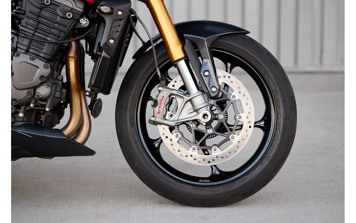 トライアンフ スピード・トリプル1200 RS 新型