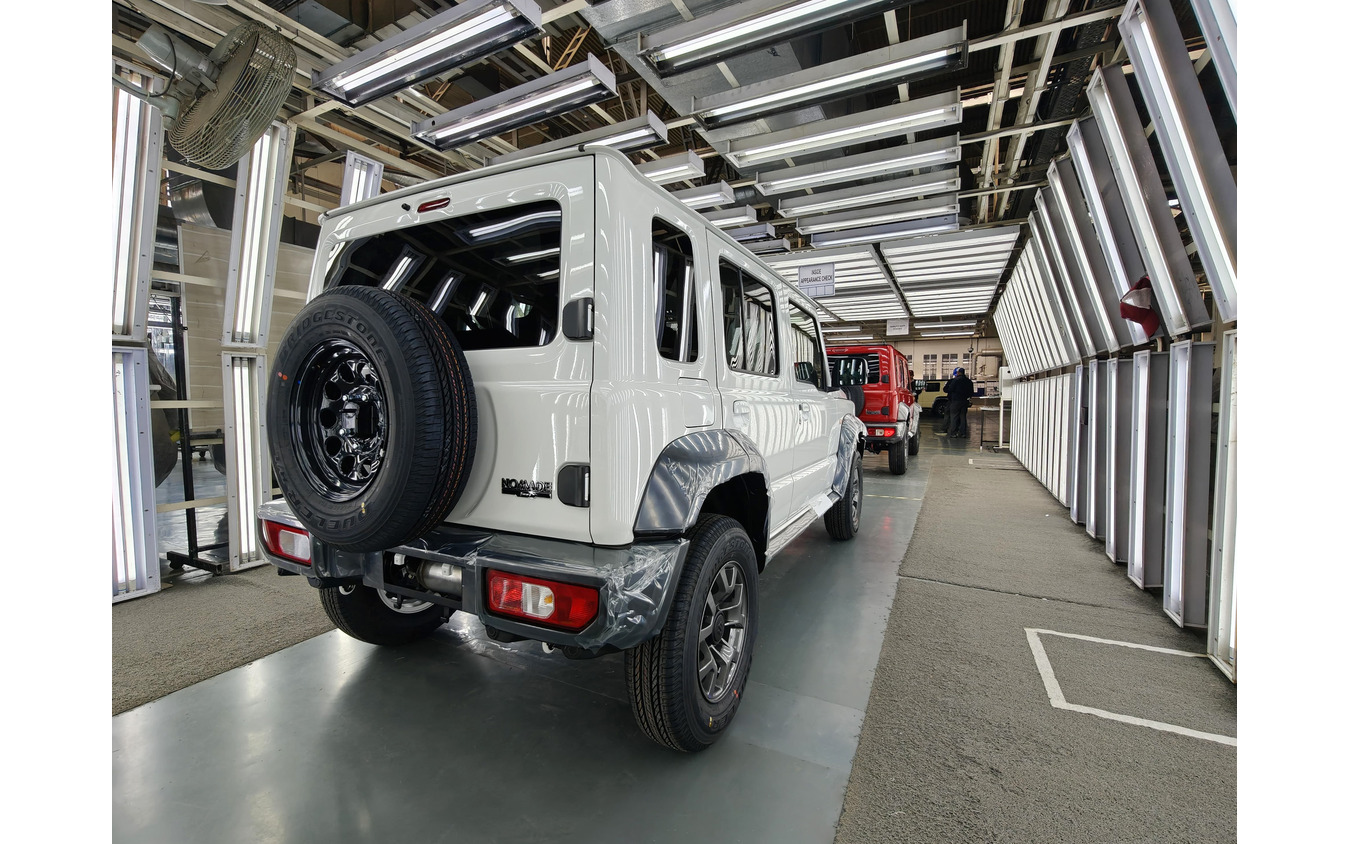 マルチスズキがインドで生産している『ジムニー5ドア』(日本名:『ジムニー・ノマド』)