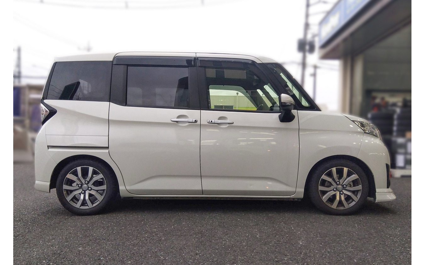 テイン フルスペック車高調 フレックスZ ダイハツ・トールカスタム装着例(ダウン量:フロント 30mmダウン / リア 35mmダウン)