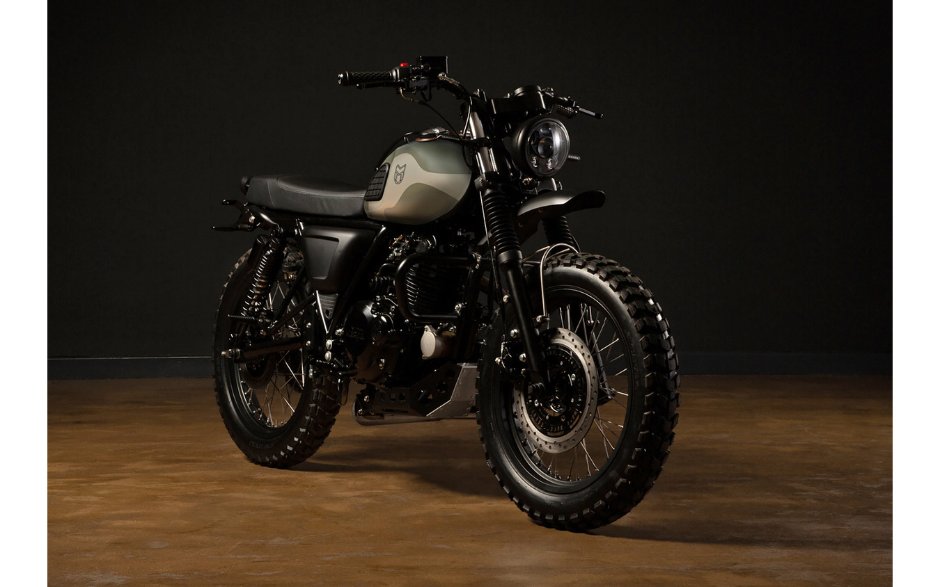 マットモーターサイクルズ BENNY’S.LTD.×JAPAN MUSHMAN 250