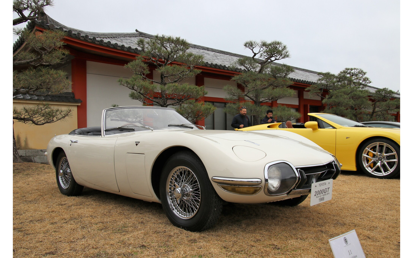 トヨタ 2000GT(ボンドカー)