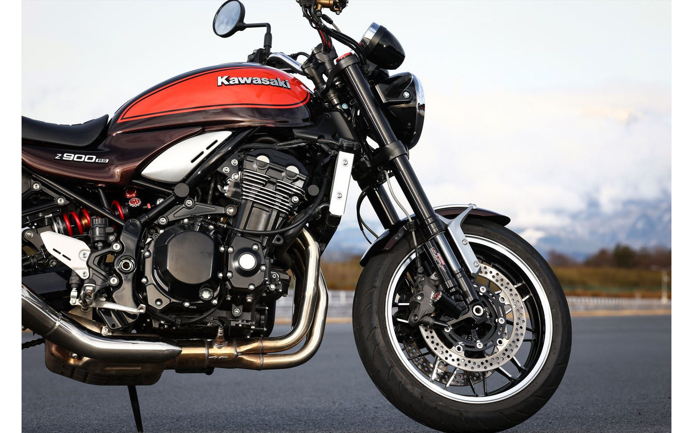 Z900RS(SHOWAハイパフォーマンスシリーズKIT装着車)