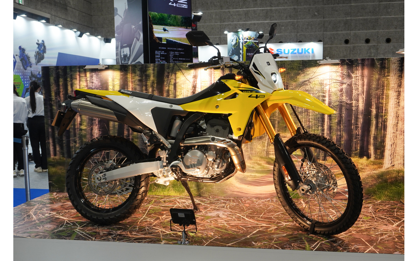 スズキ DR-Z4S(大阪モーターサイクルショー2025)