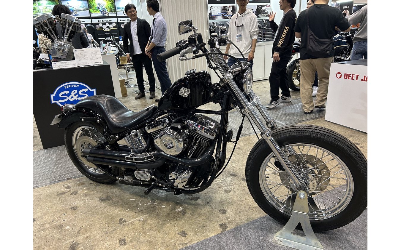 プロトのリグニス・カスタムコンプリート「フリスコスタイル」(東京モーターサイクルショー2025)