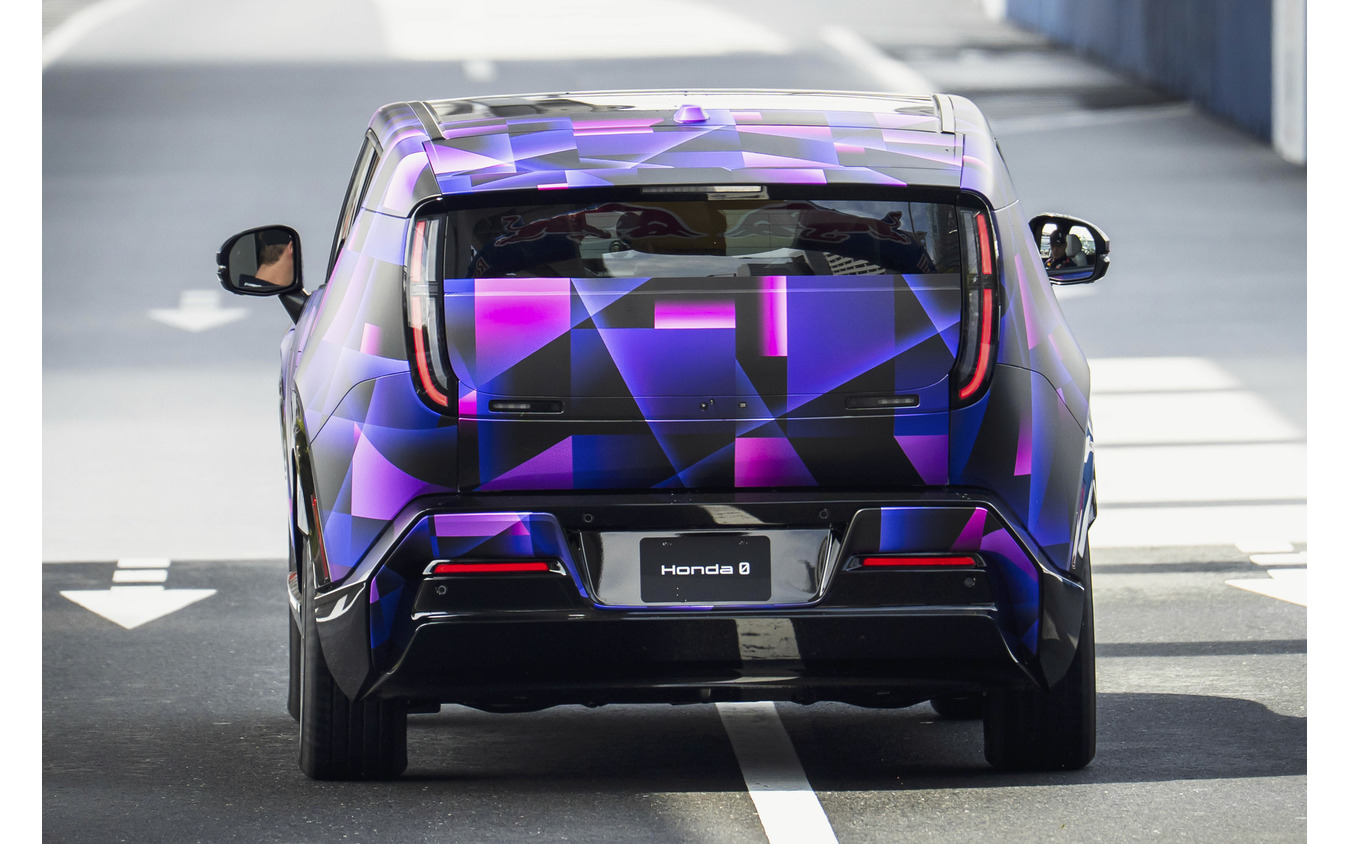 Honda 0 SUV(Red Bull Showrun × Powered by Honda)