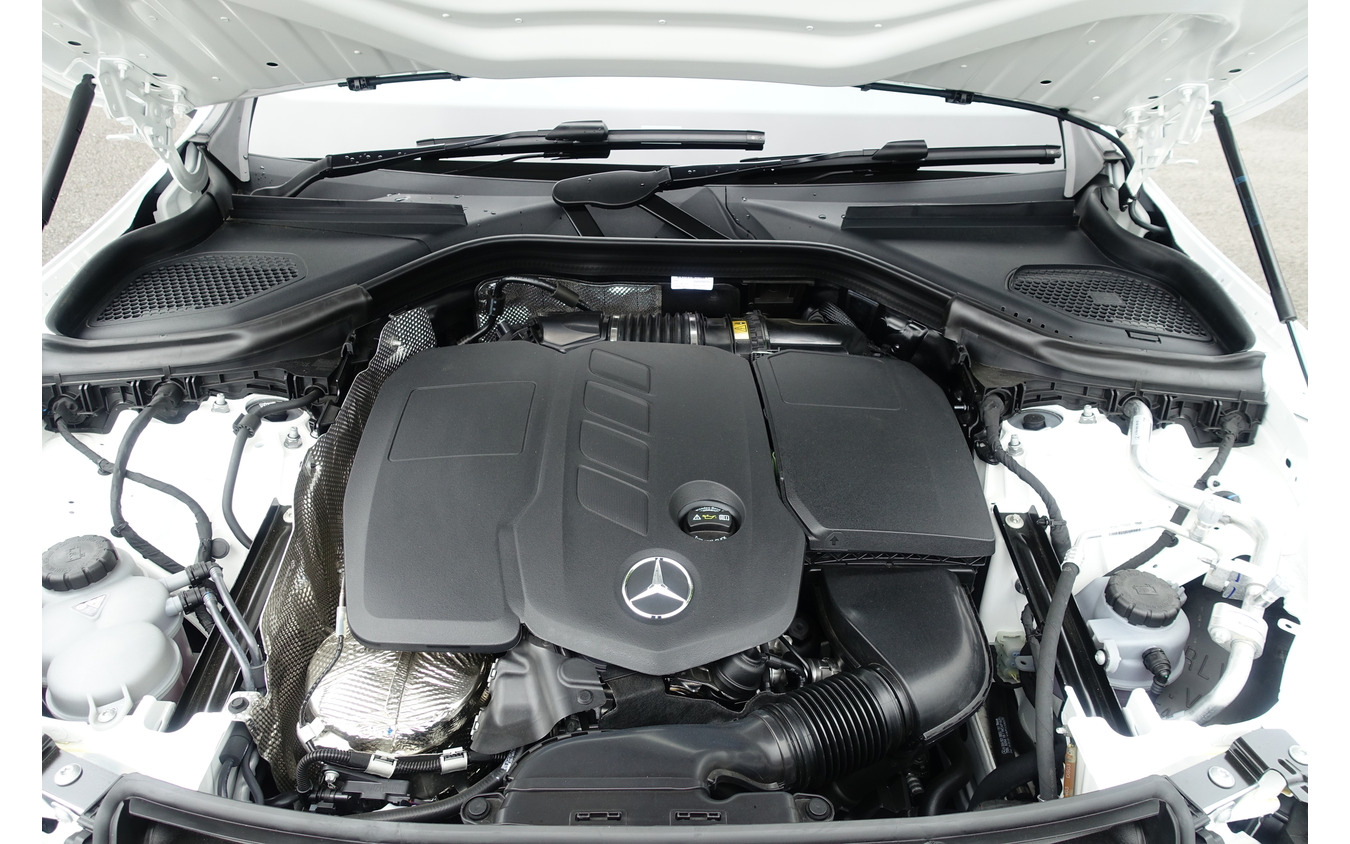 メルセデスベンツ GLC220d Core