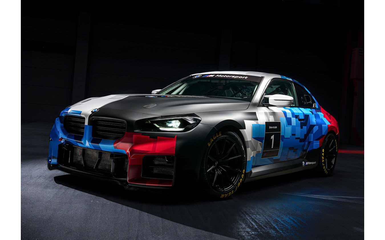 BMW M2 Racing