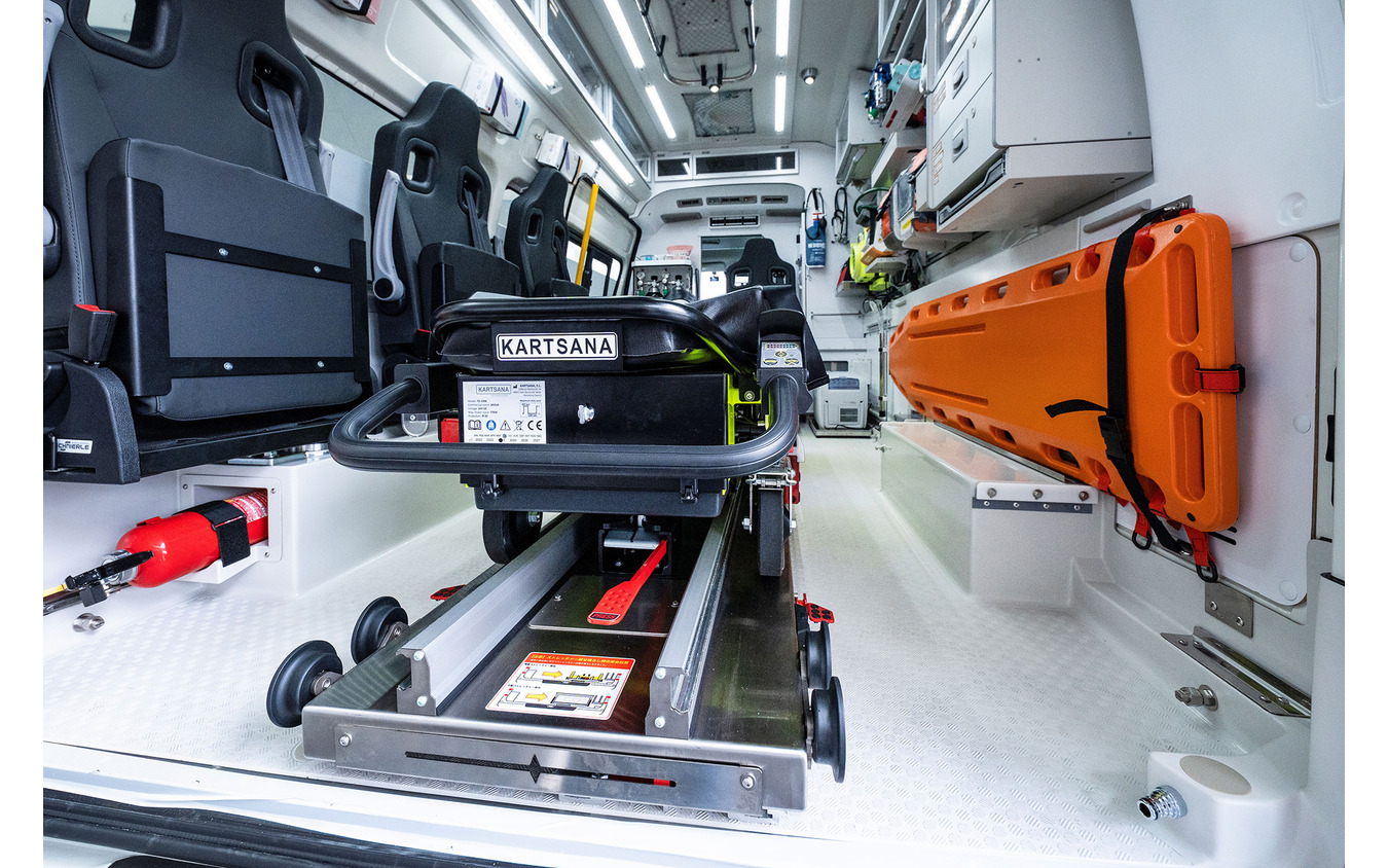 ベルリングの新型救急車『C-CABIN』