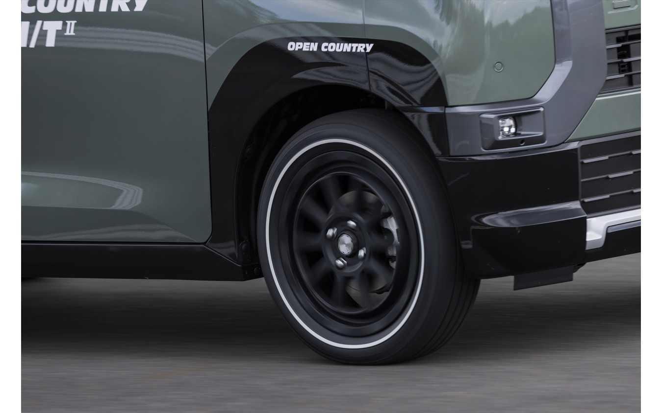 OPEN COUNTRY H/TII