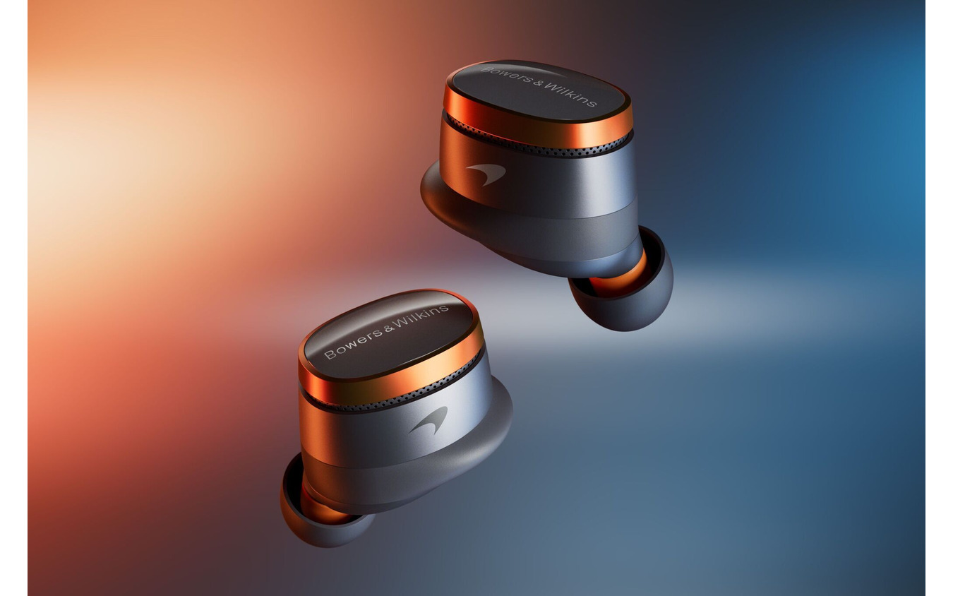 Bowers & Wilkins「Pi8 マクラーレン エディション」