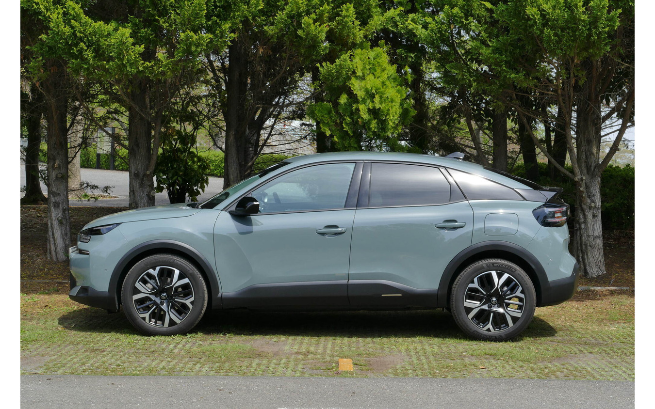 シトロエン C4 MAX Hybrid