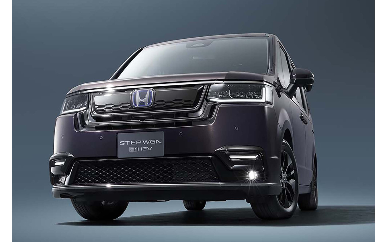 ホンダ ステップワゴンスパーダ(純正アクセサリー装着車)