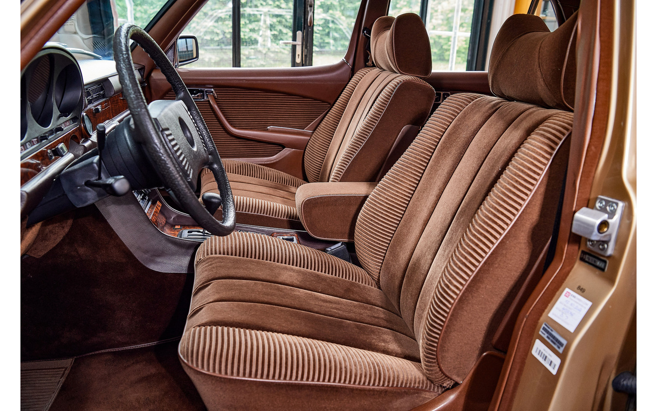 メルセデスベンツ「450 SEL 6.9」
