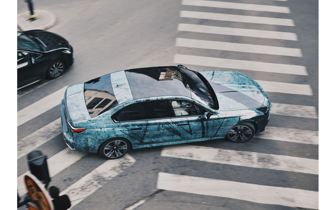 BMW i7のアートカー