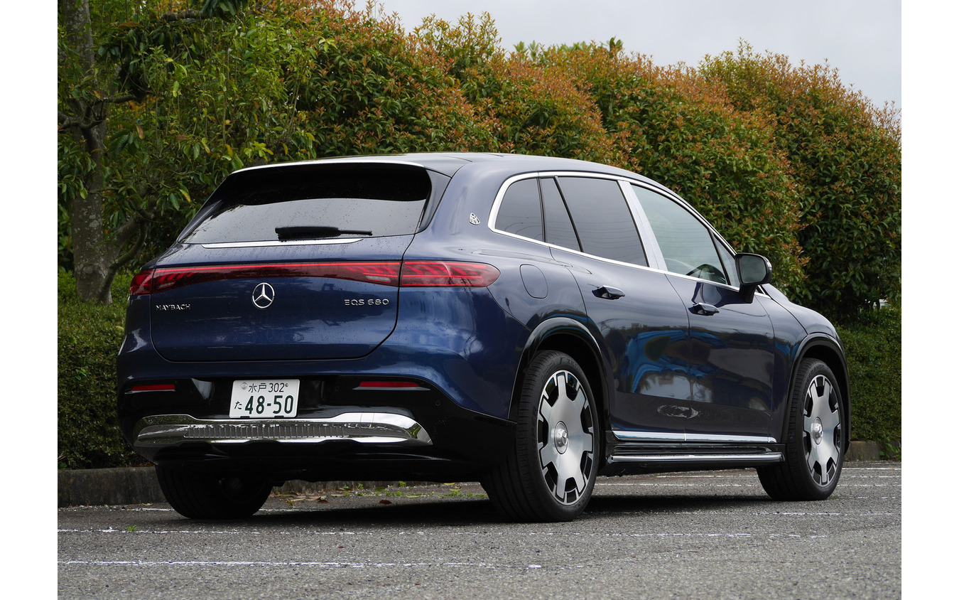 メルセデスマイバッハ EQS 680 SUV