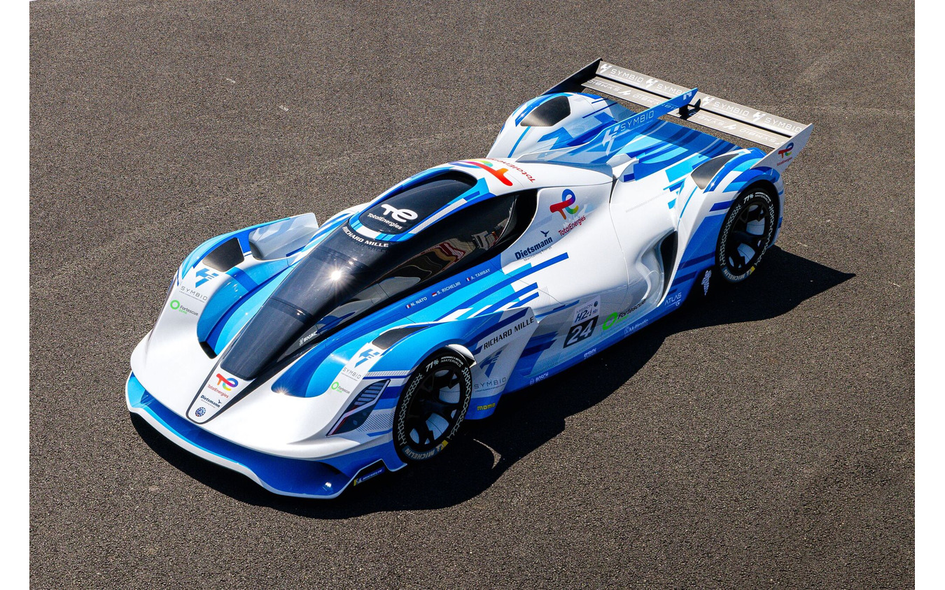 ボッシュの水素燃料電池駆動のレーシングカー『H24EVO』