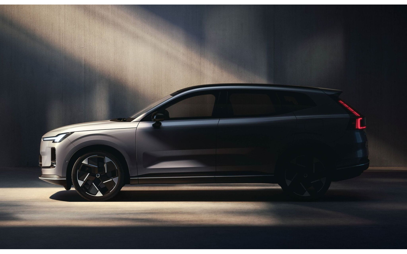 ボルボ XC70 新型