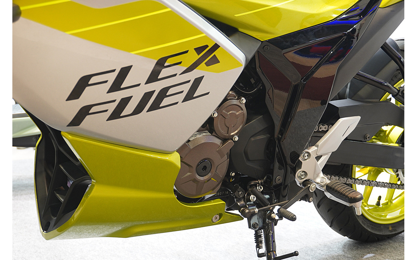 スズキ ジクサーSF 250 FFV(人とくるまのテクノロジー展2025)