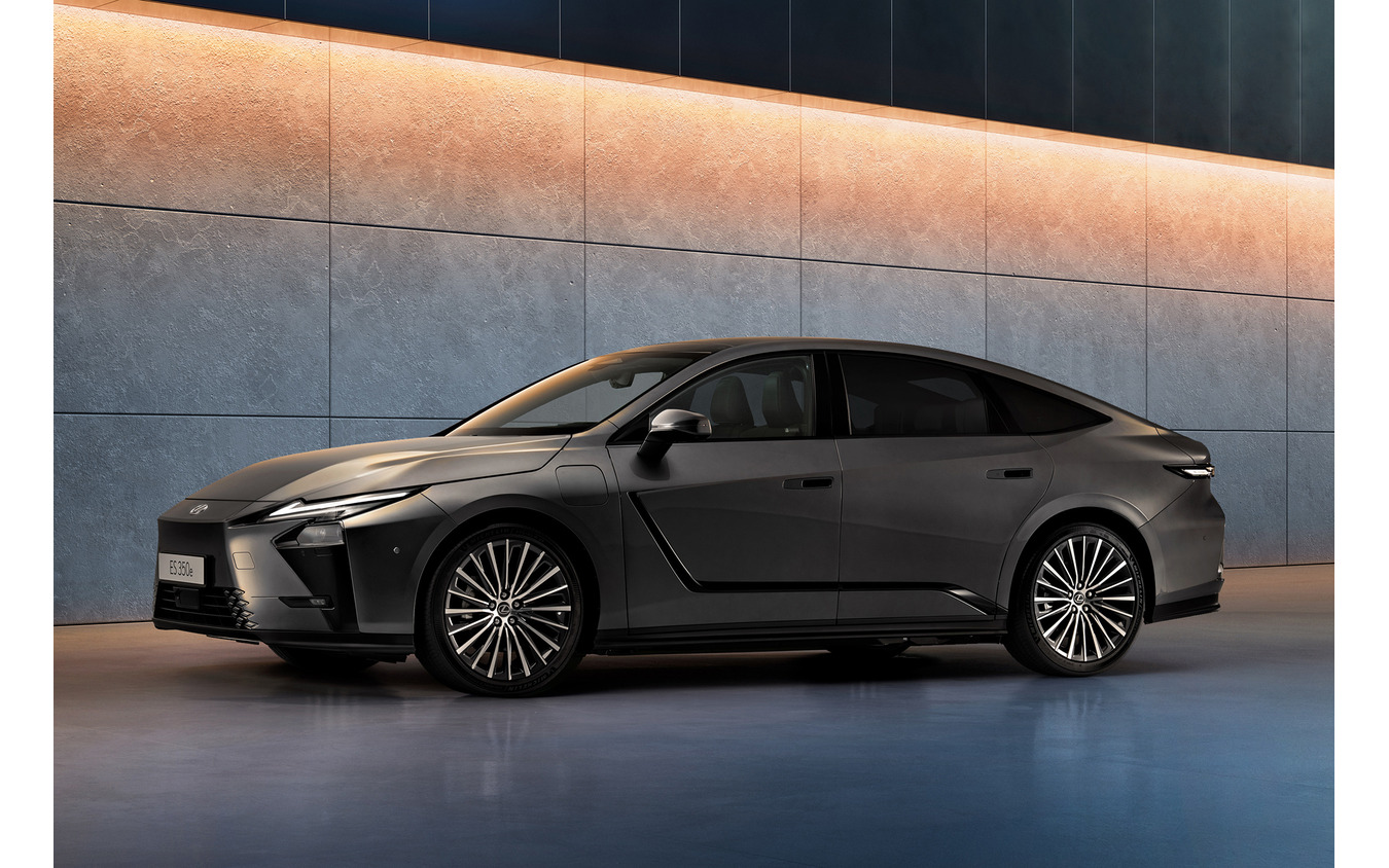 レクサス ES 350e(欧州仕様)