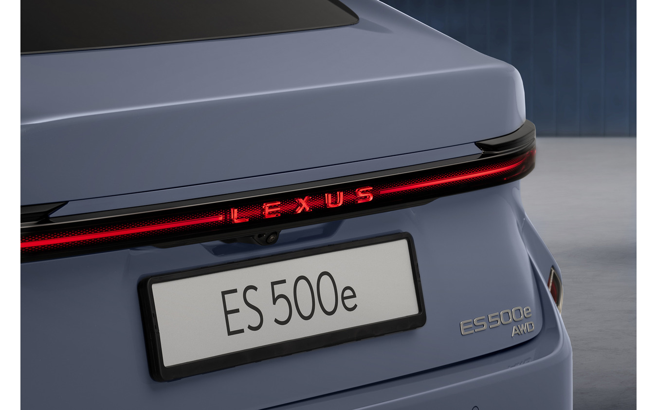 レクサス ES 500e(欧州仕様)