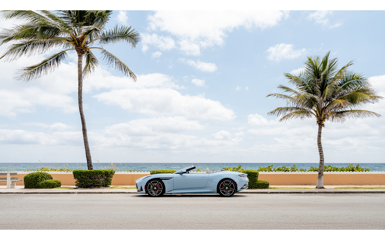 アストンマーティン パームビーチ・エディション DB12 ヴォランテ