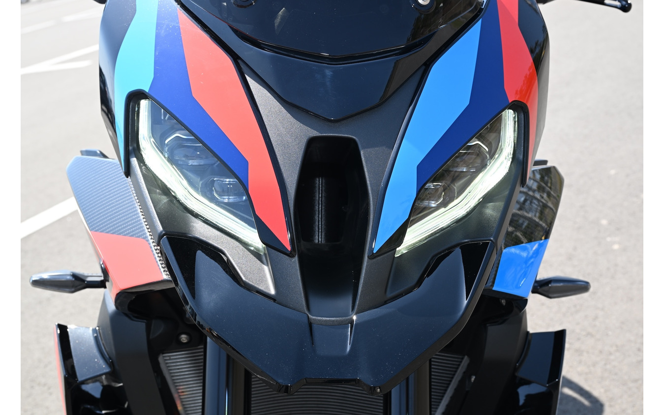 BMW M 1000 XR