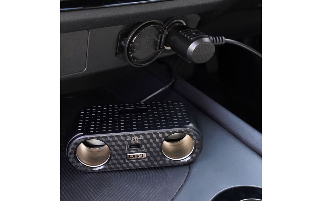 オウルテックのケーブル型車載充電器「OWL-CCUCD2C2-BK」
