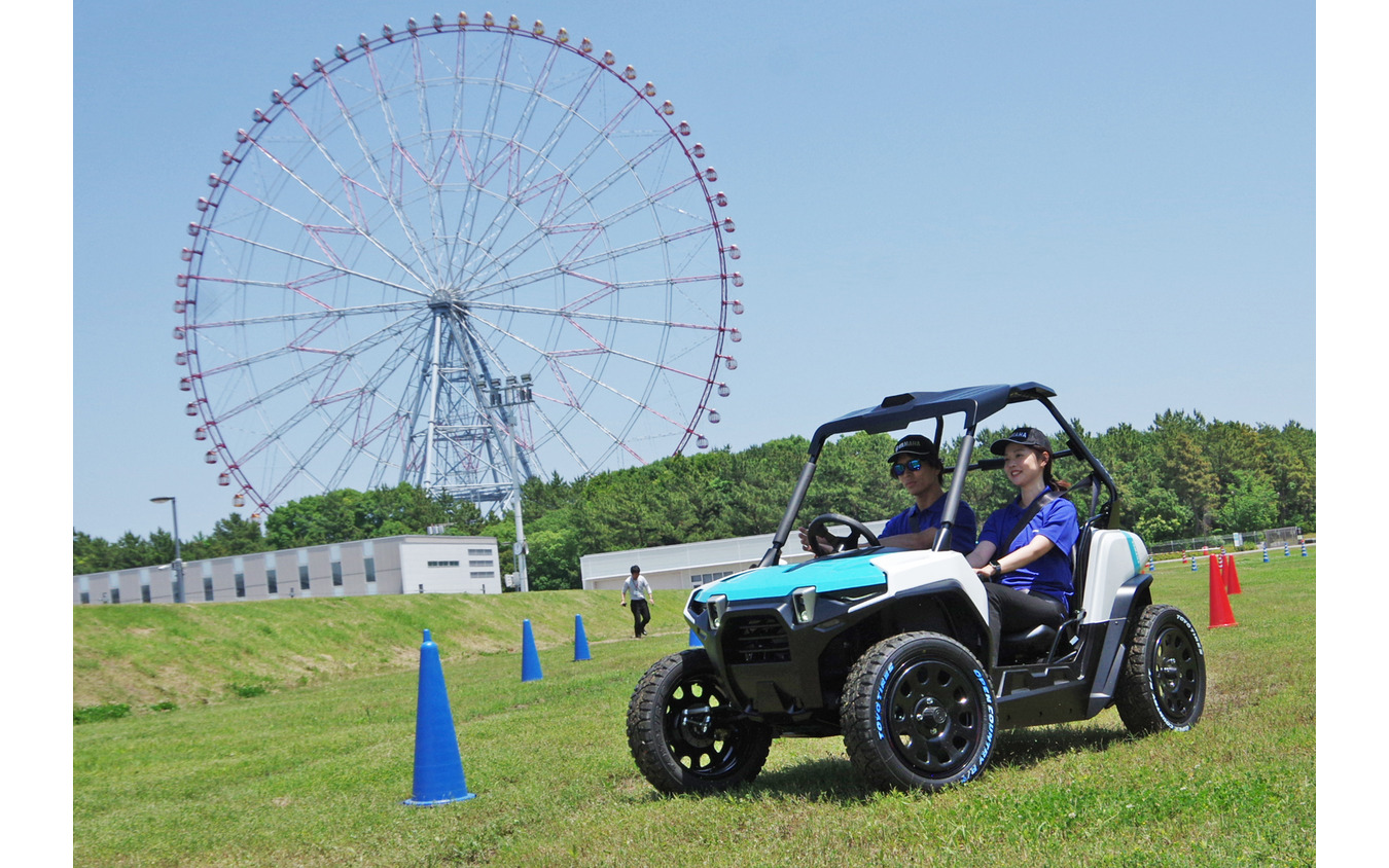ヤマハの小型電動モビリティ「DIAPASON C580」