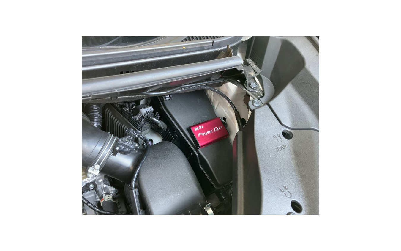 ブリッツ パワコン レクサス・LM500h装着例