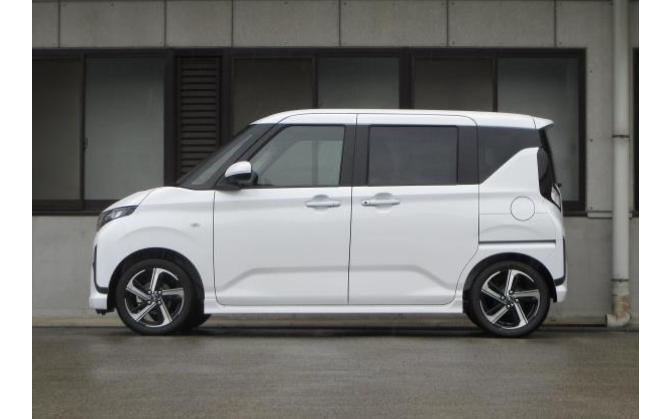 タナベ サステックプロCR ムーヴ装着例(最上部車高:フロント 3mmダウン / リア 23mmダウン)