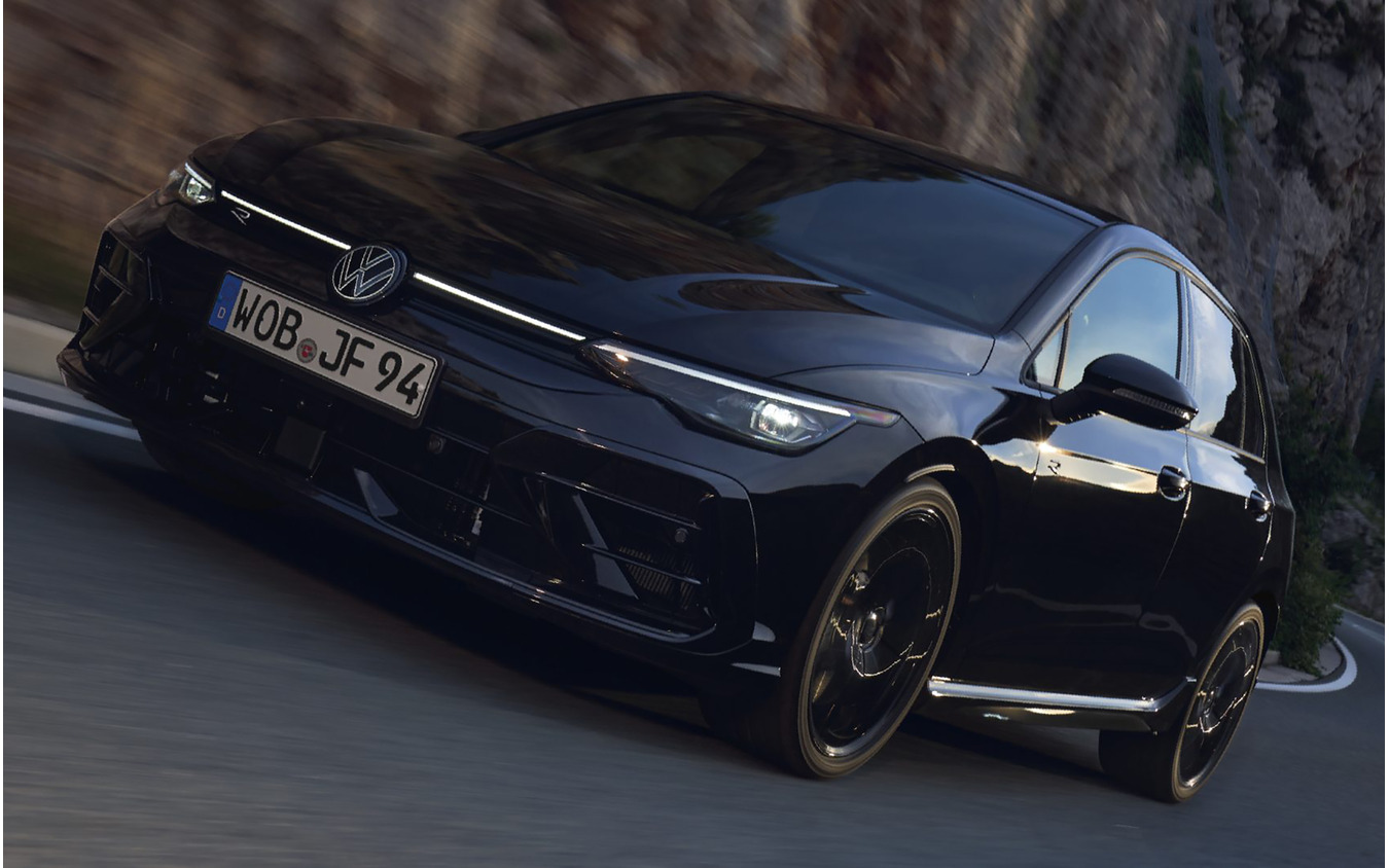 VW ゴルフR ブラックエディション