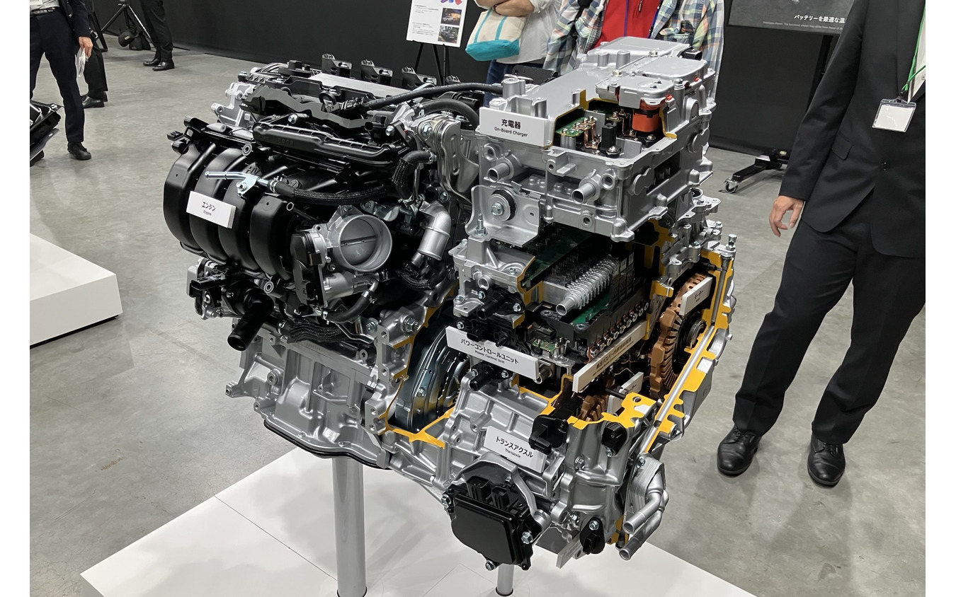 トヨタ RAV4 新型:第6世代ハイブリッドシステム