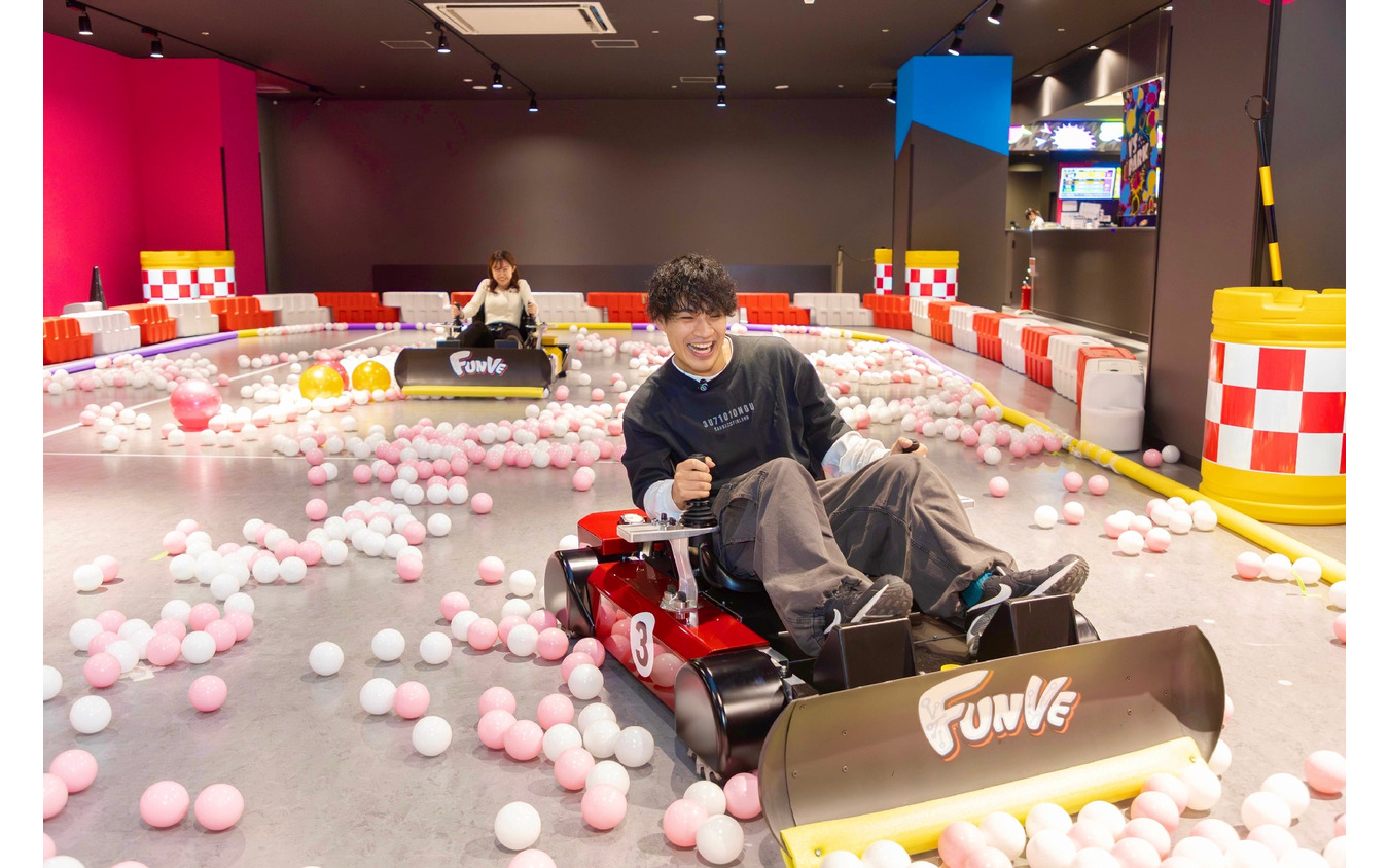 トヨタが開発したライド型アトラクション『FUNVE(ファンビー)』