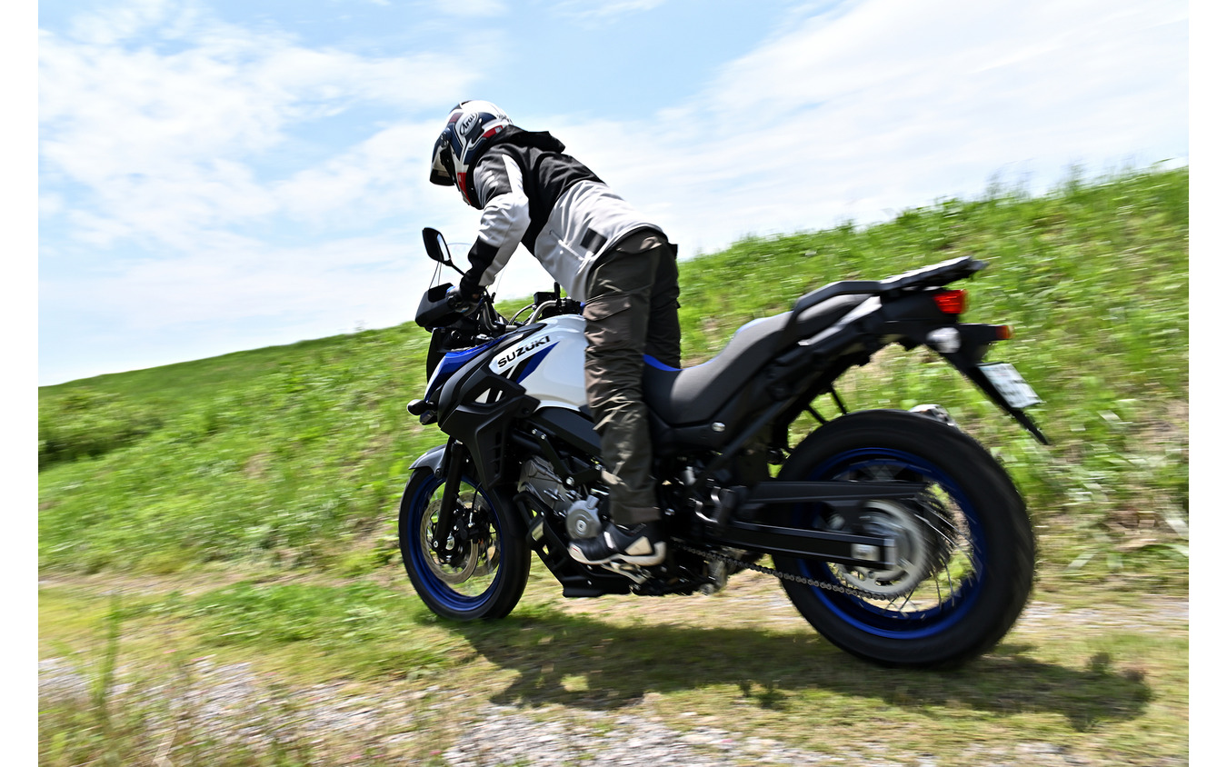 スズキ Vストローム650 XT ABS