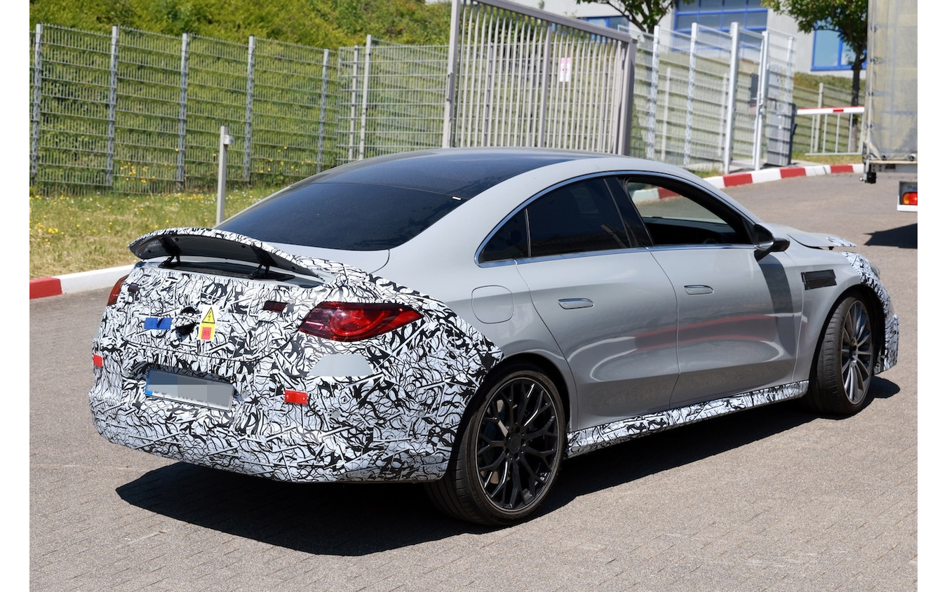メルセデスAMG CLA 新型プロトタイプ