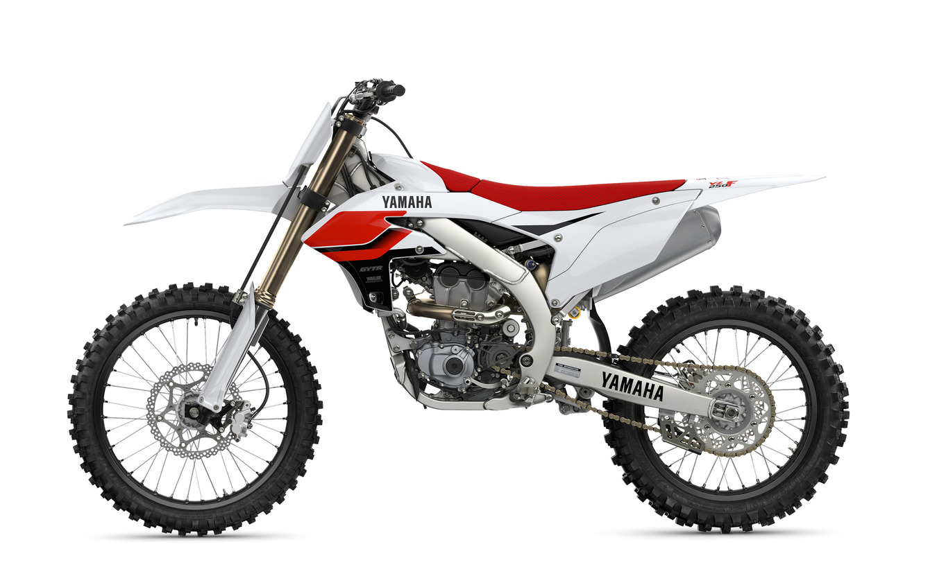ヤマハ YZ250F 70th アニバーサリーエディション