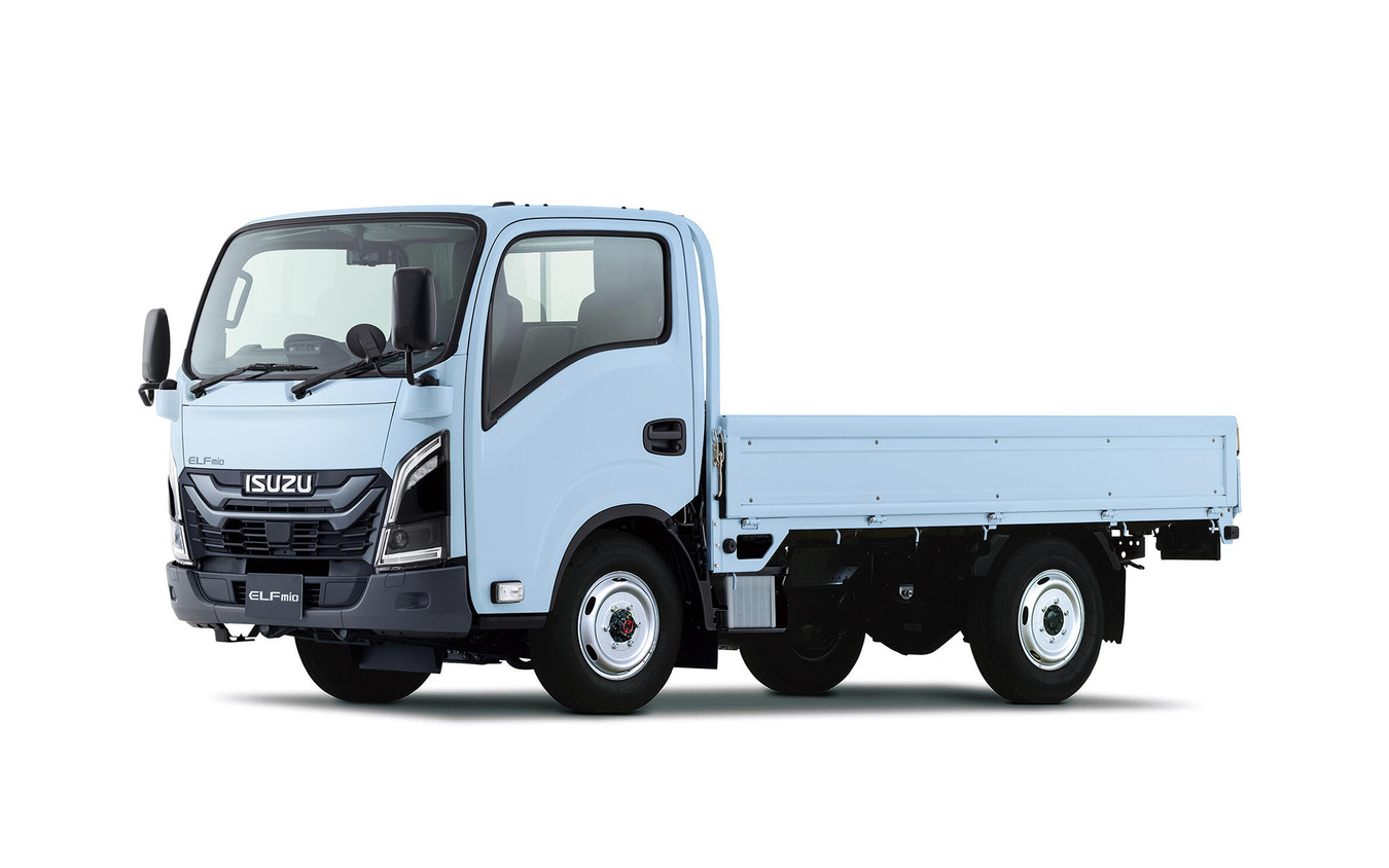 いすゞ エルフミオ 4WD