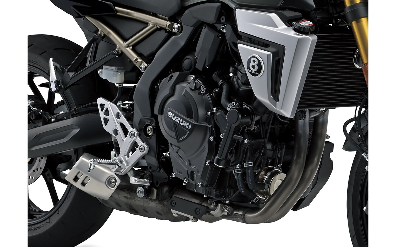 スズキ GSX-8T