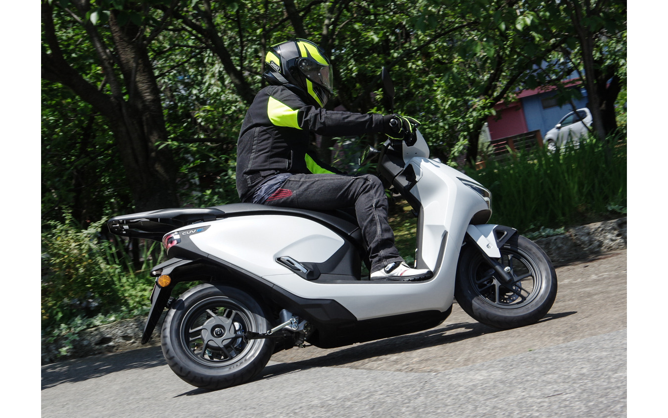 ホンダ CUV e: