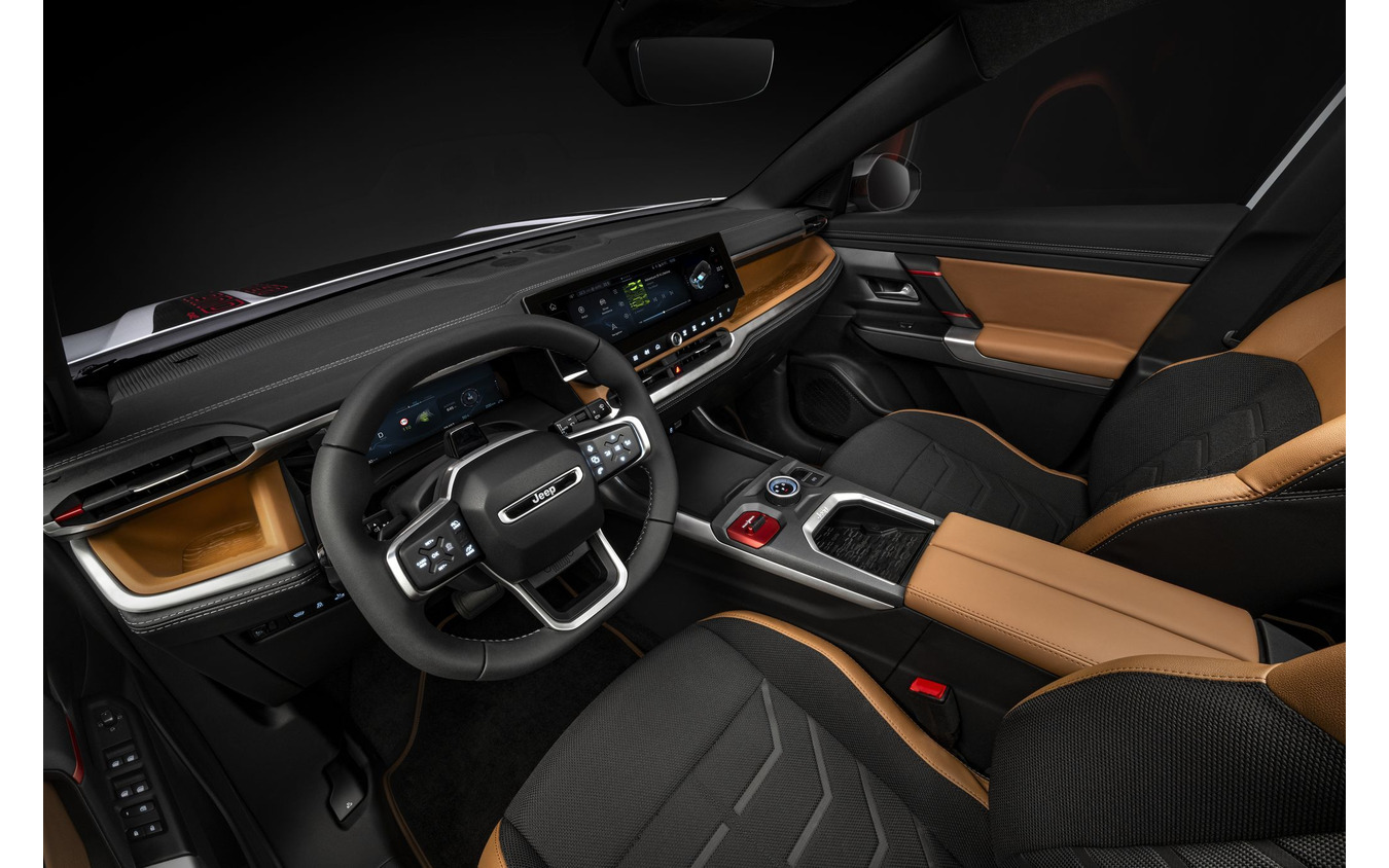 ジープ コンパス 4xe 新型