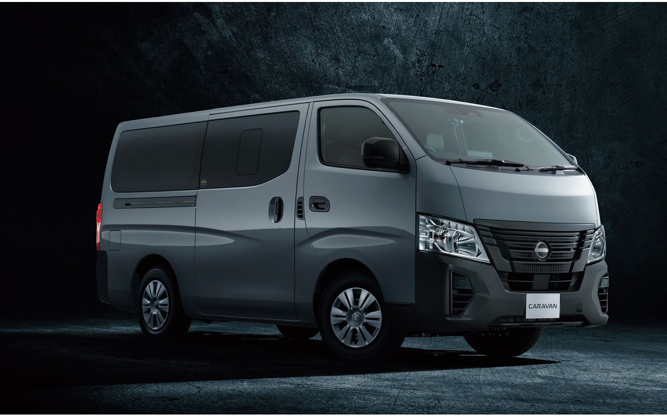 日産 キャラバン Outdoor Black Edition