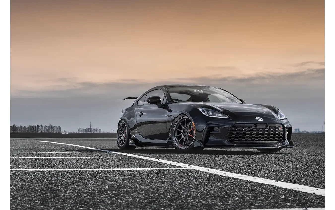 レイズ VOLK RACING CE28N-plus SL × TOYOTA GR86