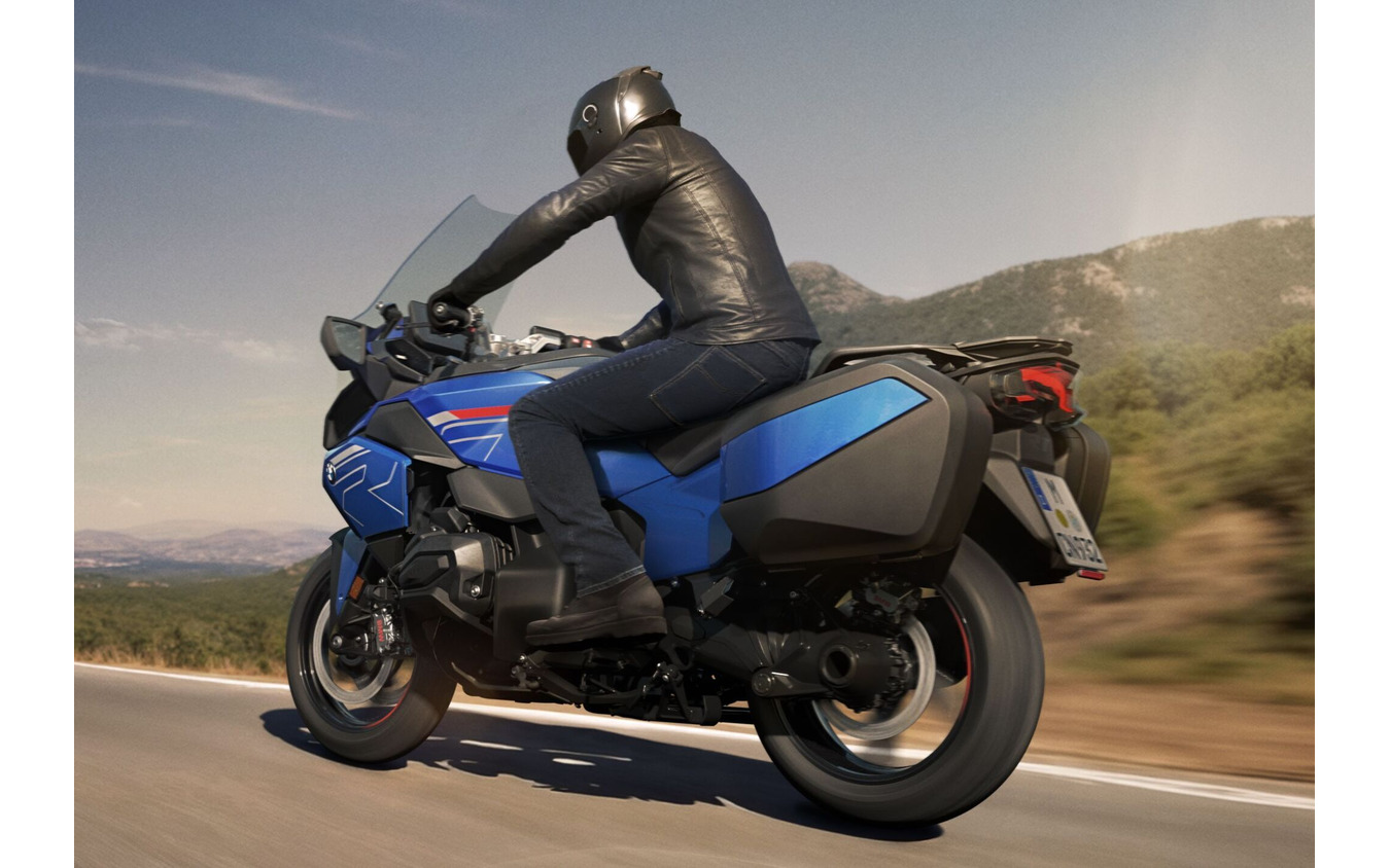 BMW R 1300 RT 新型