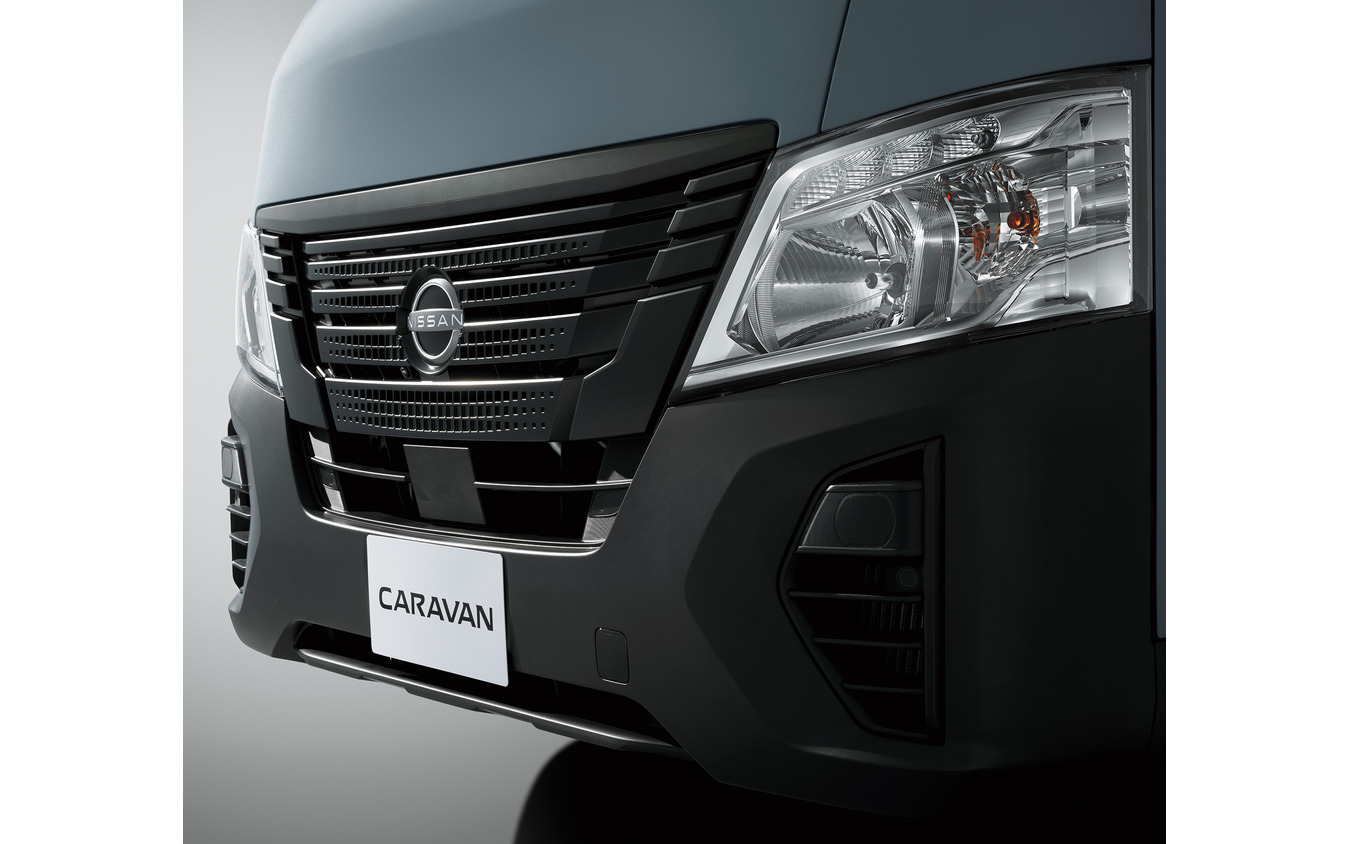 日産 キャラバン Outdoor Black Edition