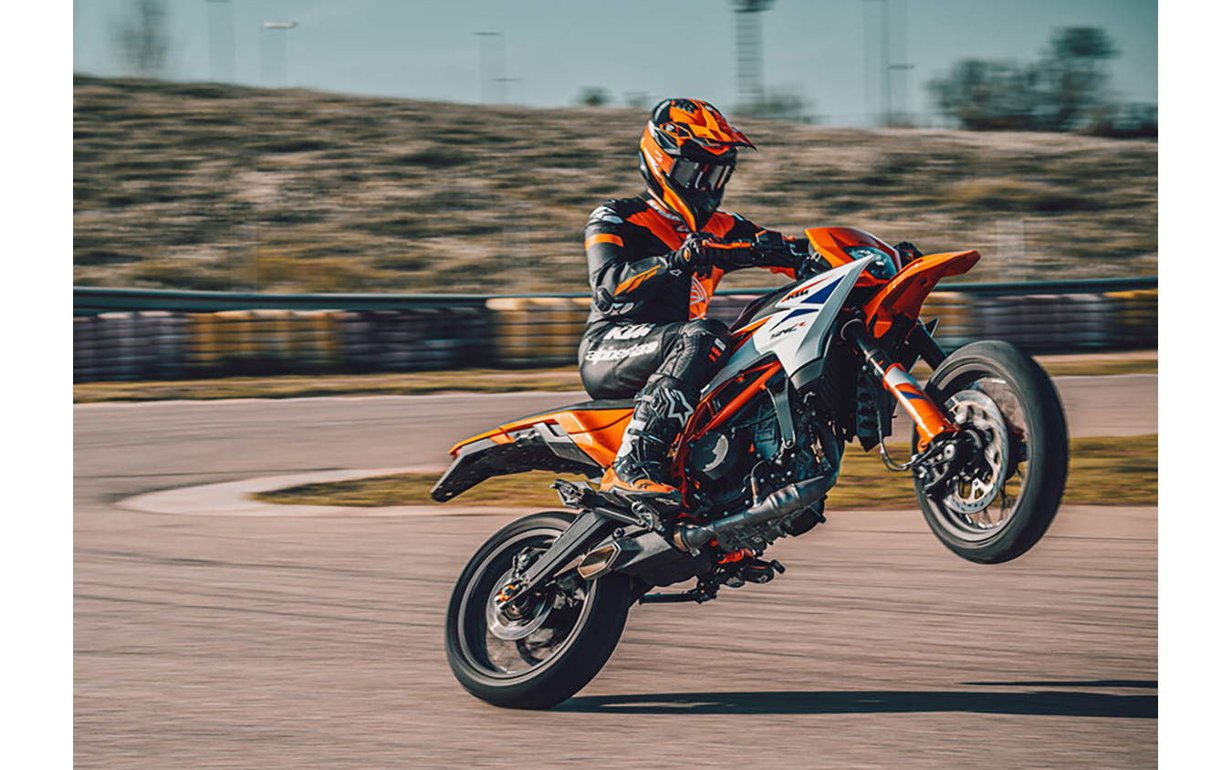 KTM 390 SMC R