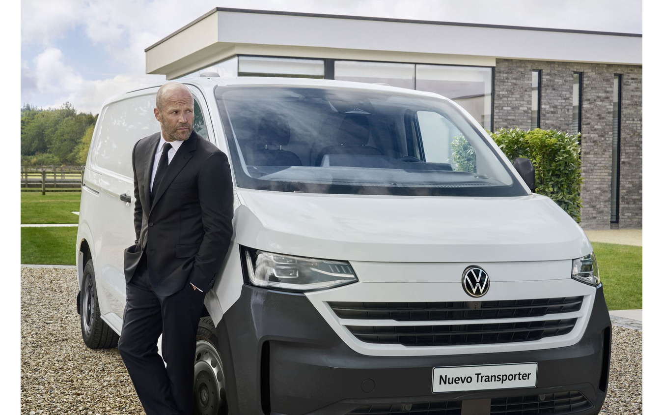 VW『トランスポーター・カーゴバン』新型とジェイソン・ステイサム